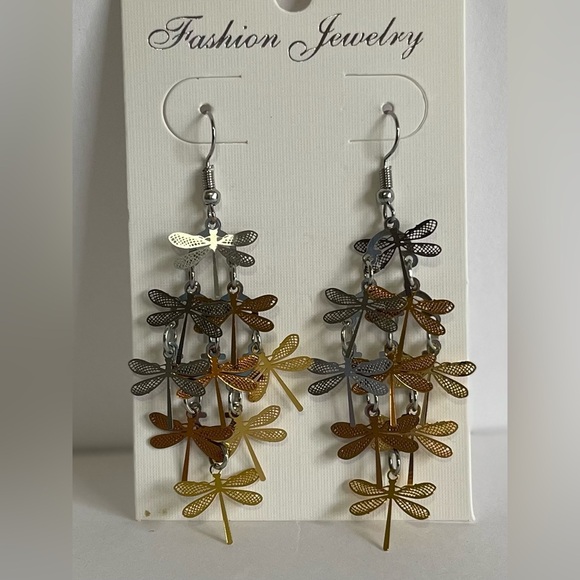 NEW Elegant Dragonfly Dangle Earrings - Picture 1 of 3